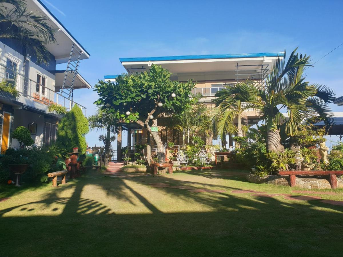 L & M Hearthstones Lodge Oslob Exterior foto
